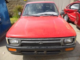 1993 TOYOTA PICKUP STD CAB RED 2WD MT 2.4 Z19597